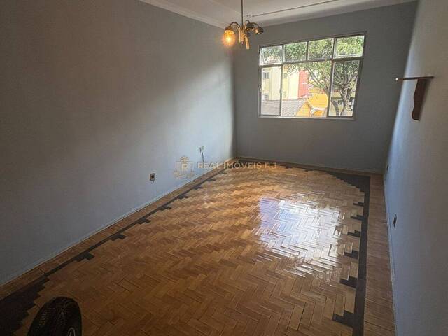 #Real2211 - Apartamento para Venda em Rio de Janeiro - RJ