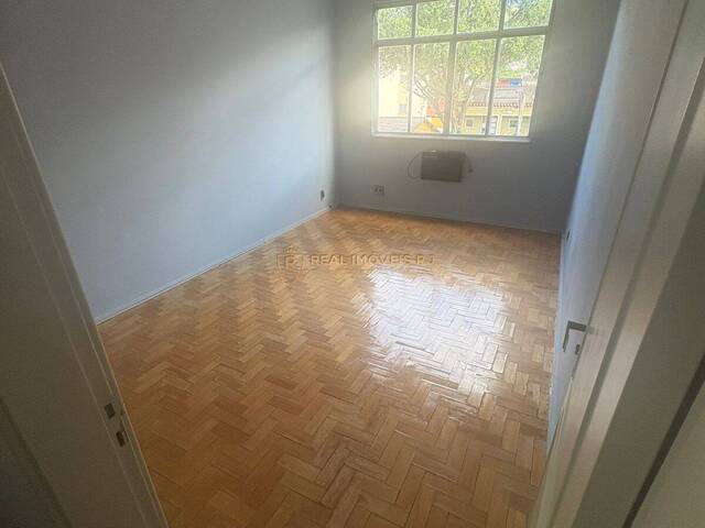 #Real2211 - Apartamento para Venda em Rio de Janeiro - RJ