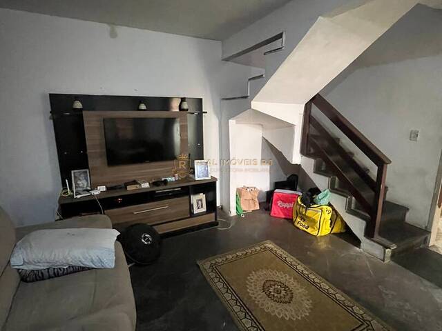 #Real2215 - Casa para Venda em Rio de Janeiro - RJ