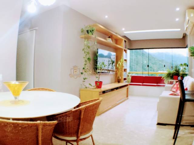 #Real2223 - Apartamento para Venda em Rio de Janeiro - RJ