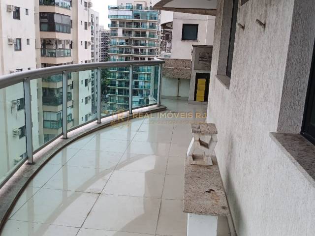 #Real2232 - Apartamento para Venda em Rio de Janeiro - RJ
