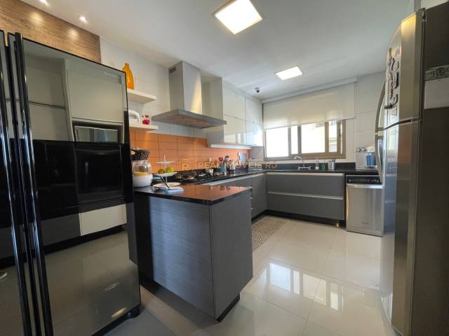 #Real2288 - Apartamento para Venda em Rio de Janeiro - RJ