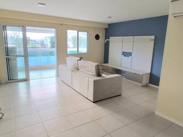 #Real2327 - Apartamento para Locação em Rio de Janeiro - RJ