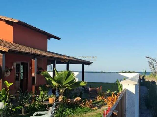 #Real2338 - Casa Duplex para Venda em Cabo Frio - RJ