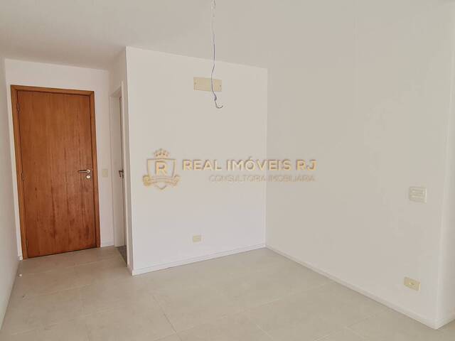 #2466 - Apartamento para Venda em Rio de Janeiro - RJ