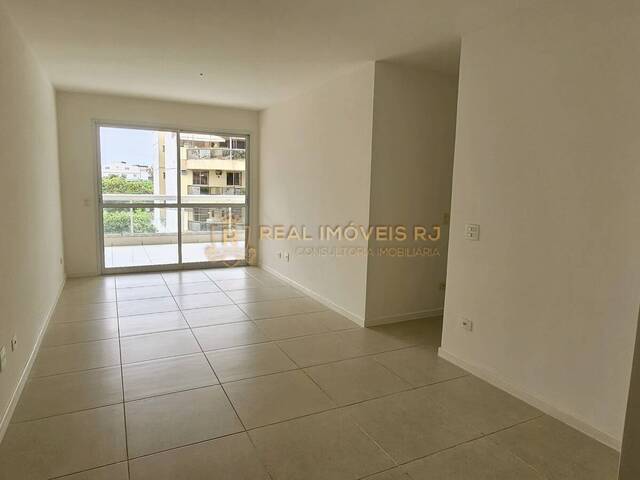 #2469 - Apartamento para Venda em Rio de Janeiro - RJ