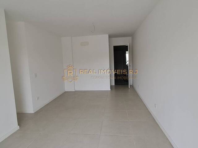 #2470 - Apartamento para Venda em Rio de Janeiro - RJ