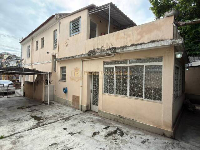 #Real2348 - Casa Duplex para Venda em Rio de Janeiro - RJ