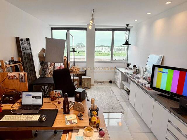 #Real2399 - Sala para Venda em Rio de Janeiro - RJ