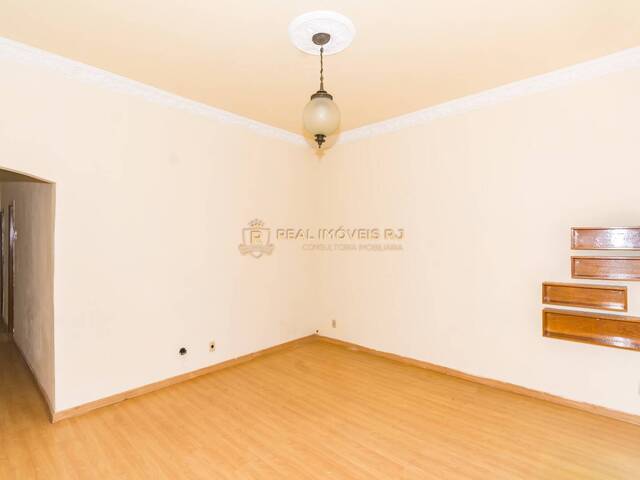 #Real2415 - Apartamento para Venda em Rio de Janeiro - RJ