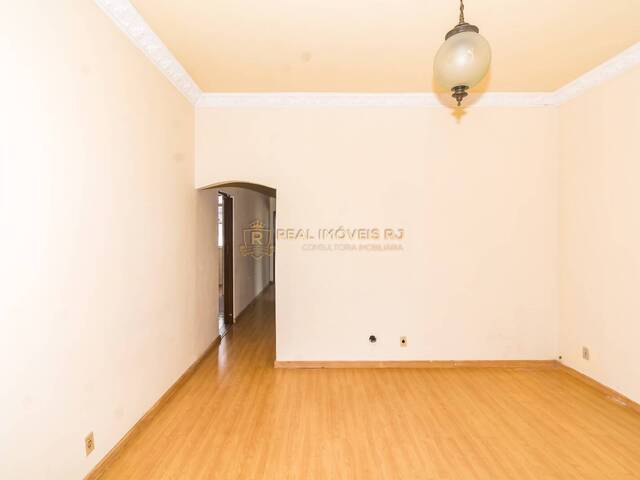 #Real2415 - Apartamento para Venda em Rio de Janeiro - RJ