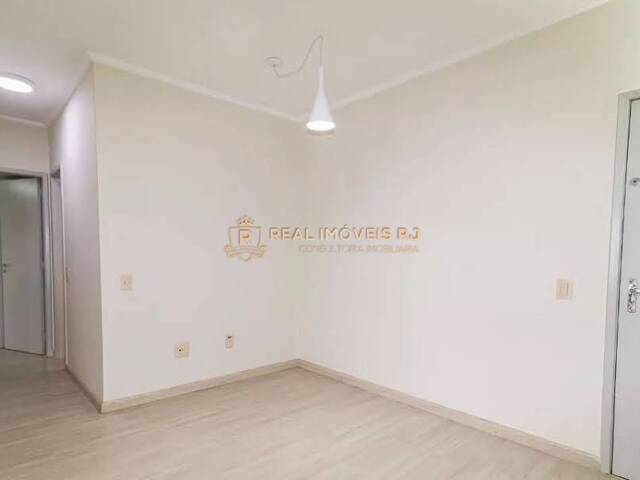 #Real2416 - Apartamento para Venda em Rio de Janeiro - RJ