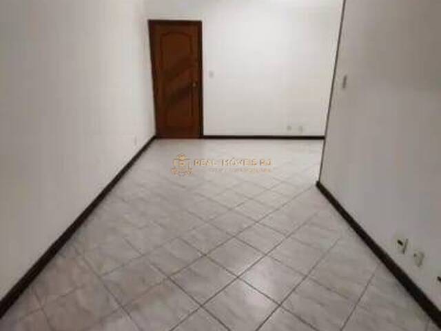 Apartamento para Venda em Rio de Janeiro - 2
