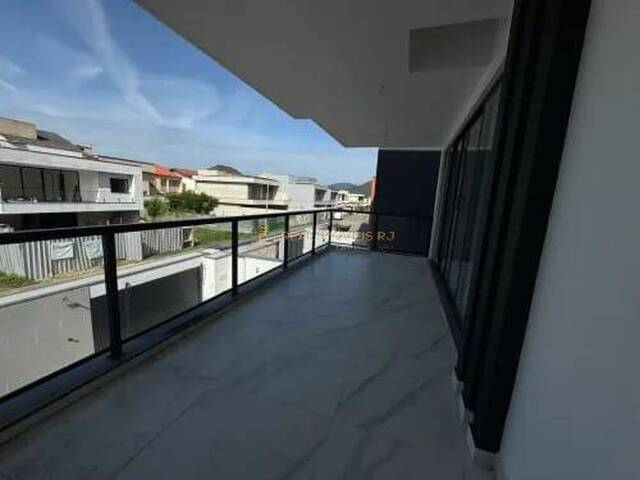 Venda em Vargem Pequena - Rio de Janeiro