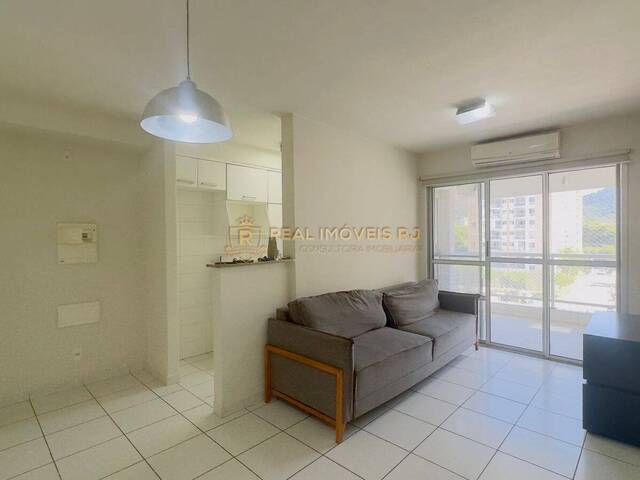 Apartamento para Venda em Rio de Janeiro - 2