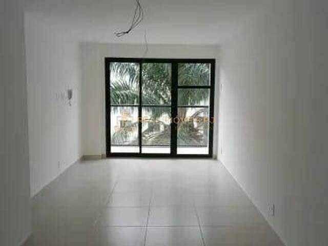 #Real2531 - Apartamento para Venda em Rio de Janeiro - RJ