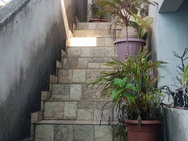 #Real2568 - Casa Duplex para Venda em Iguaba Grande - RJ