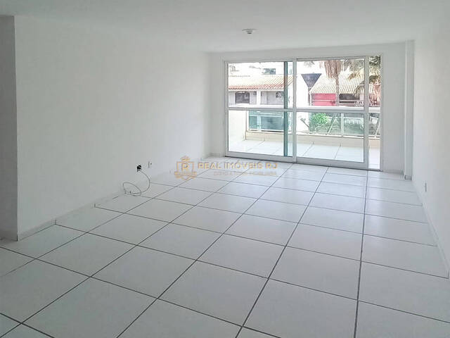 #Real2585 - Apartamento para Venda em Rio de Janeiro - RJ