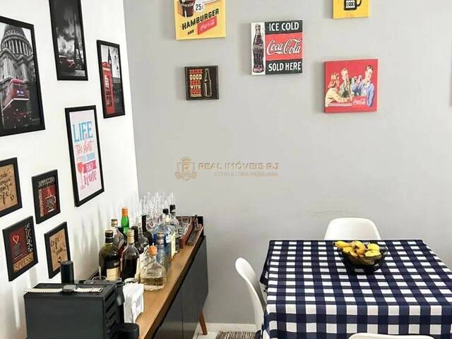 Apartamento para Venda em Rio de Janeiro - 2