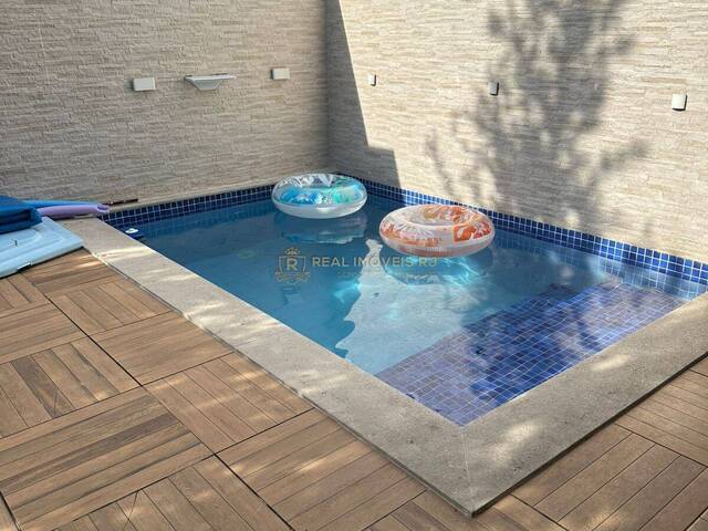 Casa Triplex para Venda em Rio de Janeiro - 2