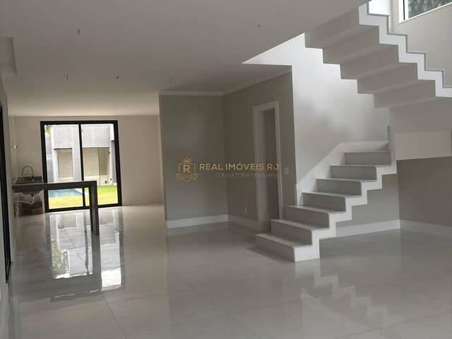 Casa Triplex para Venda em Rio de Janeiro - 4