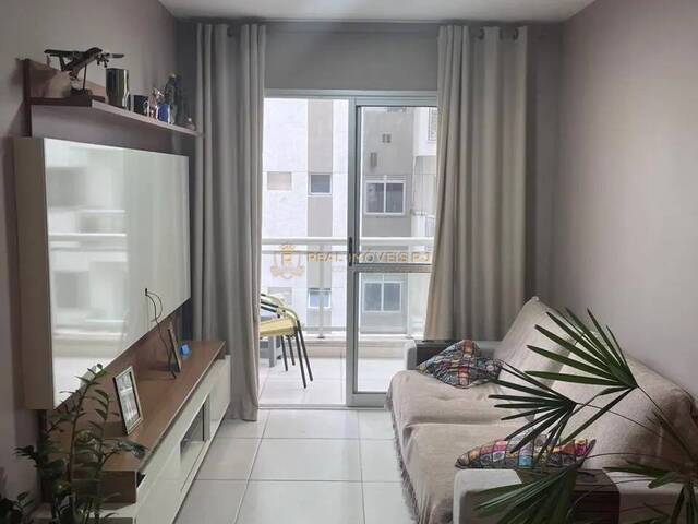#Real2715 - Apartamento para Venda em Rio de Janeiro - RJ