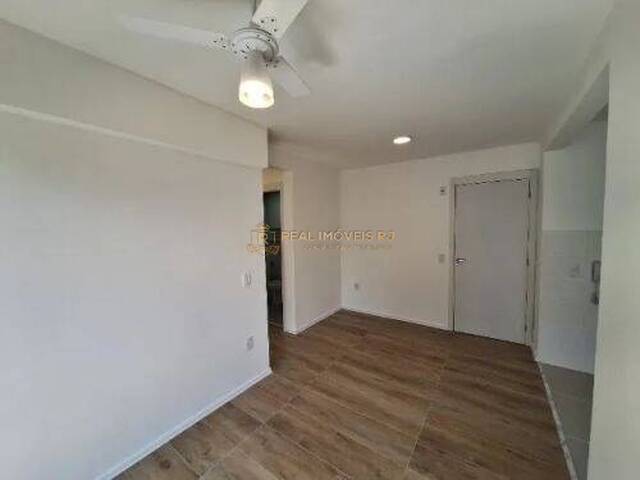 Apartamento para Venda em Rio de Janeiro - 2