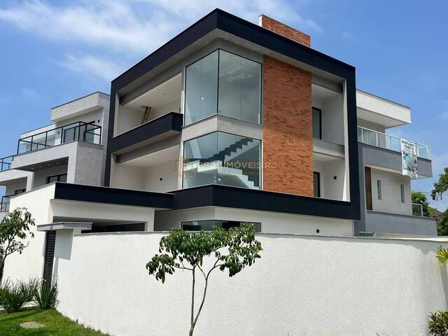 #Real2780 - Casa Triplex para Venda em Rio de Janeiro - RJ