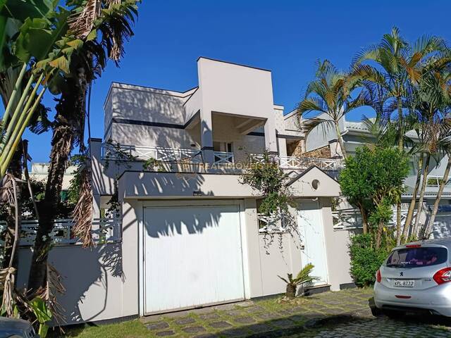 #Real2781 - Casa Duplex para Venda em Rio de Janeiro - RJ