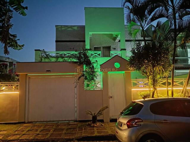 #Real2781 - Casa Duplex para Venda em Rio de Janeiro - RJ