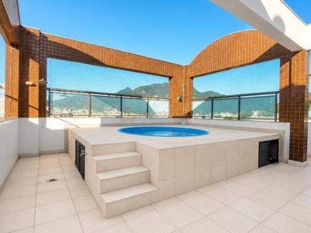 Venda em Freguesia (Jacarepaguá) - Rio de Janeiro