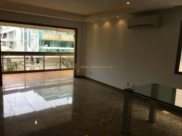 #Real2811 - Apartamento para Venda em Rio de Janeiro - RJ