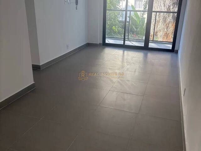 #Real2819 - Apartamento para Venda em Rio de Janeiro - RJ