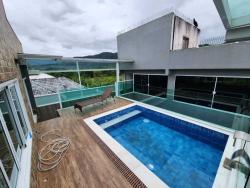 #Real1615 - Casa para Venda em Rio de Janeiro - RJ