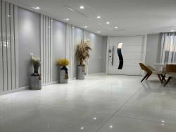 #Real1183 - Casa Triplex para Venda em Rio de Janeiro - RJ