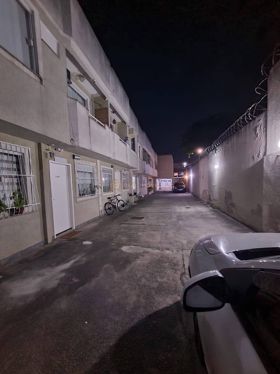 Casa, 2 quartos, 70 m² - Foto 1