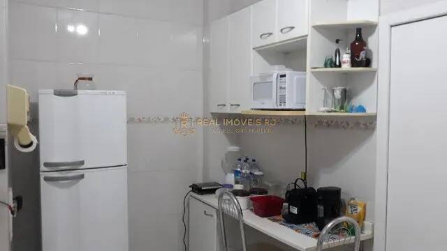 Apartamento à venda com 2 quartos, 70m² - Foto 6
