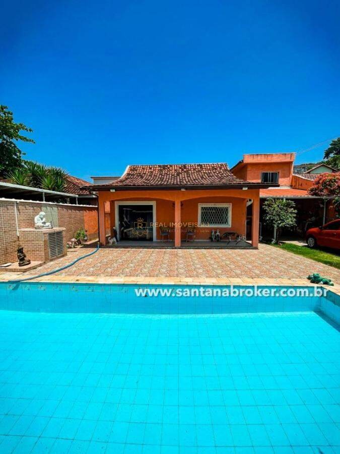 Casa à venda com 4 quartos, 385m² - Foto 3