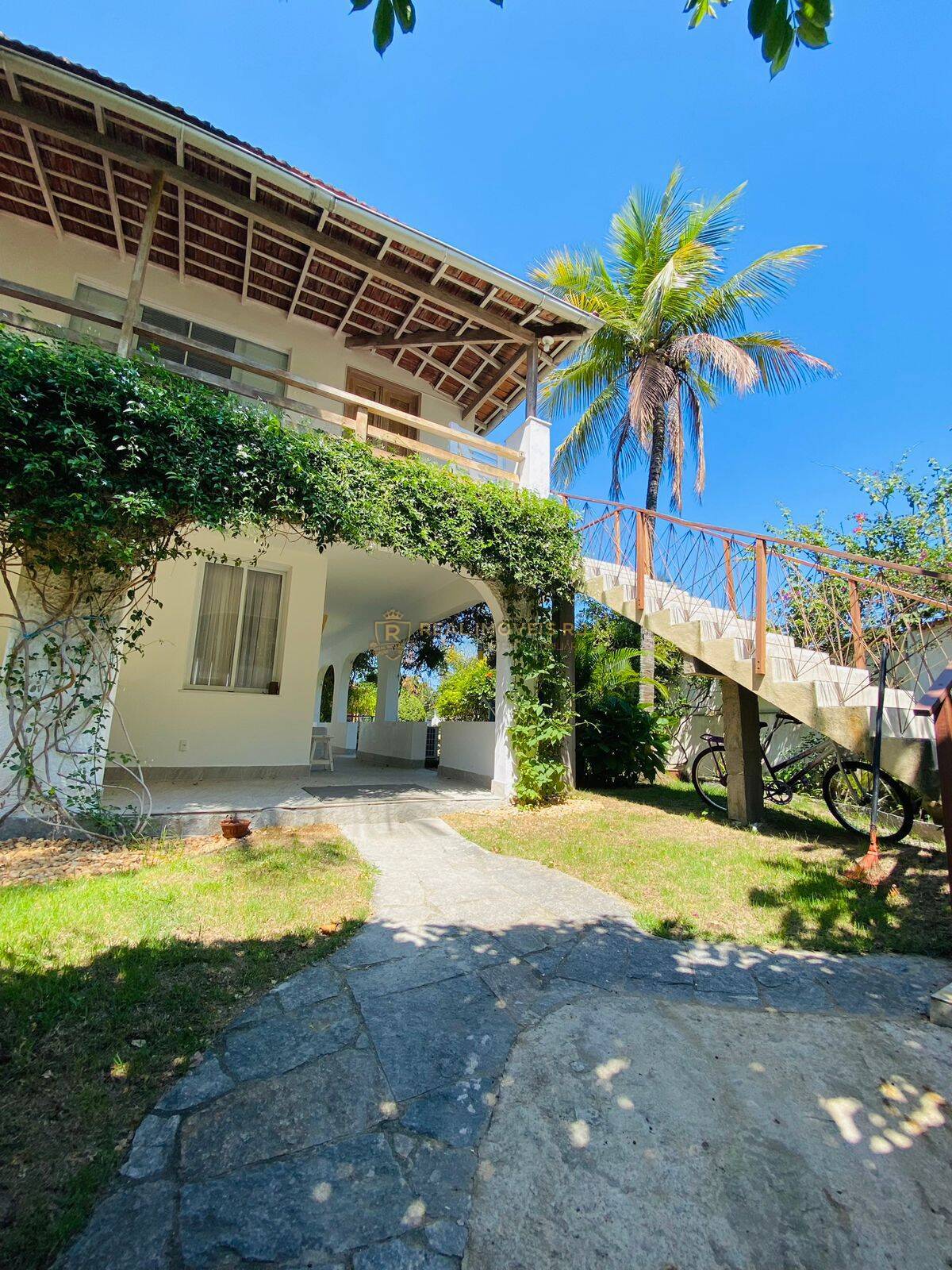 Casa, 4 quartos, 318 m² - Foto 1