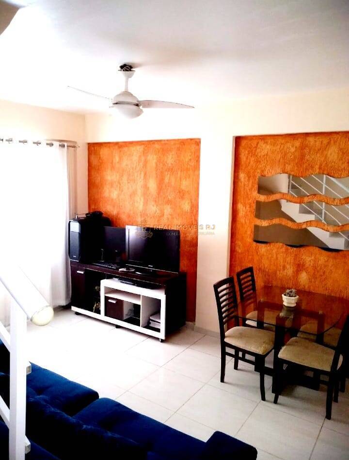 Casa, 2 quartos, 60 m² - Foto 1