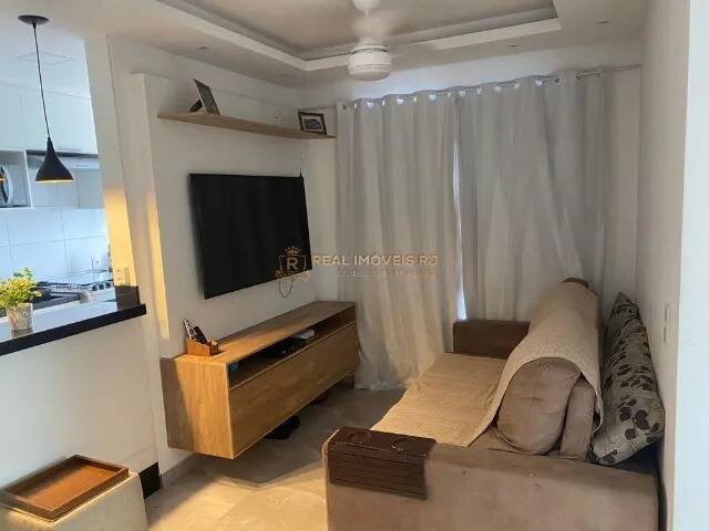 Apartamento à venda com 2 quartos, 50m² - Foto 1
