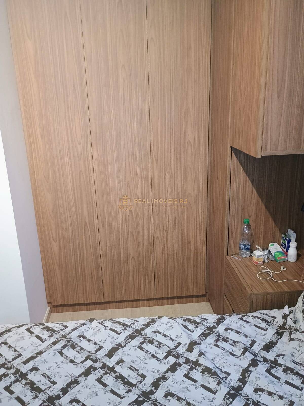 Apartamento à venda e aluguel com 3 quartos, 75m² - Foto 9