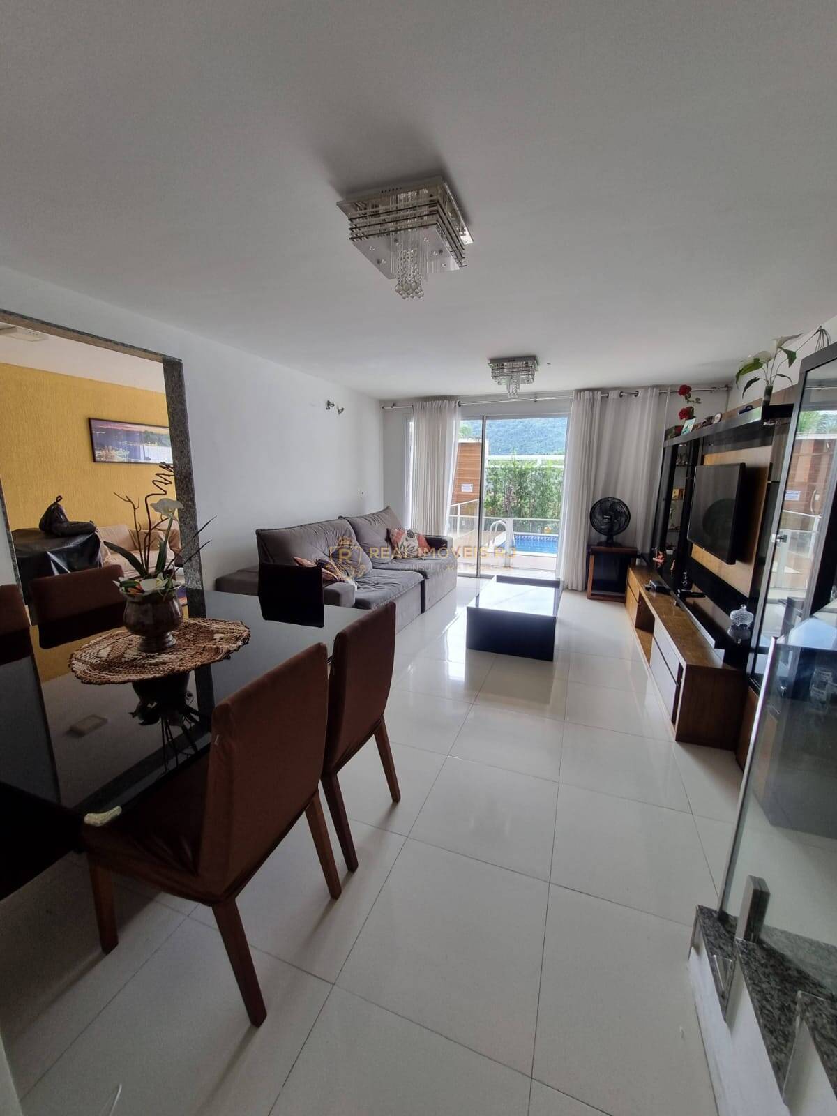 Casa, 4 quartos, 215 m² - Foto 4
