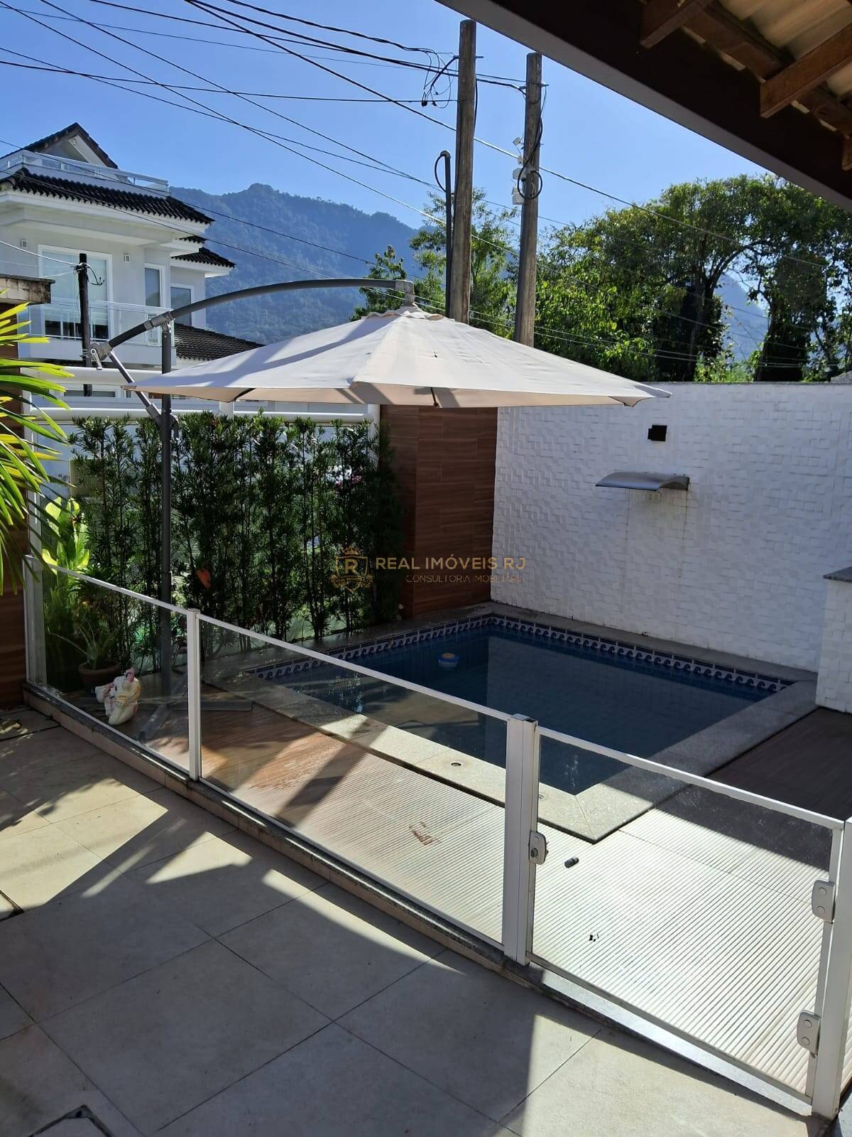 Casa, 4 quartos, 215 m² - Foto 8