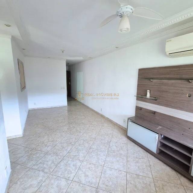 Apartamento à venda com 2 quartos, 63m² - Foto 1