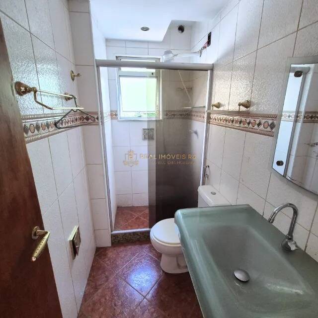 Apartamento à venda com 2 quartos, 63m² - Foto 9