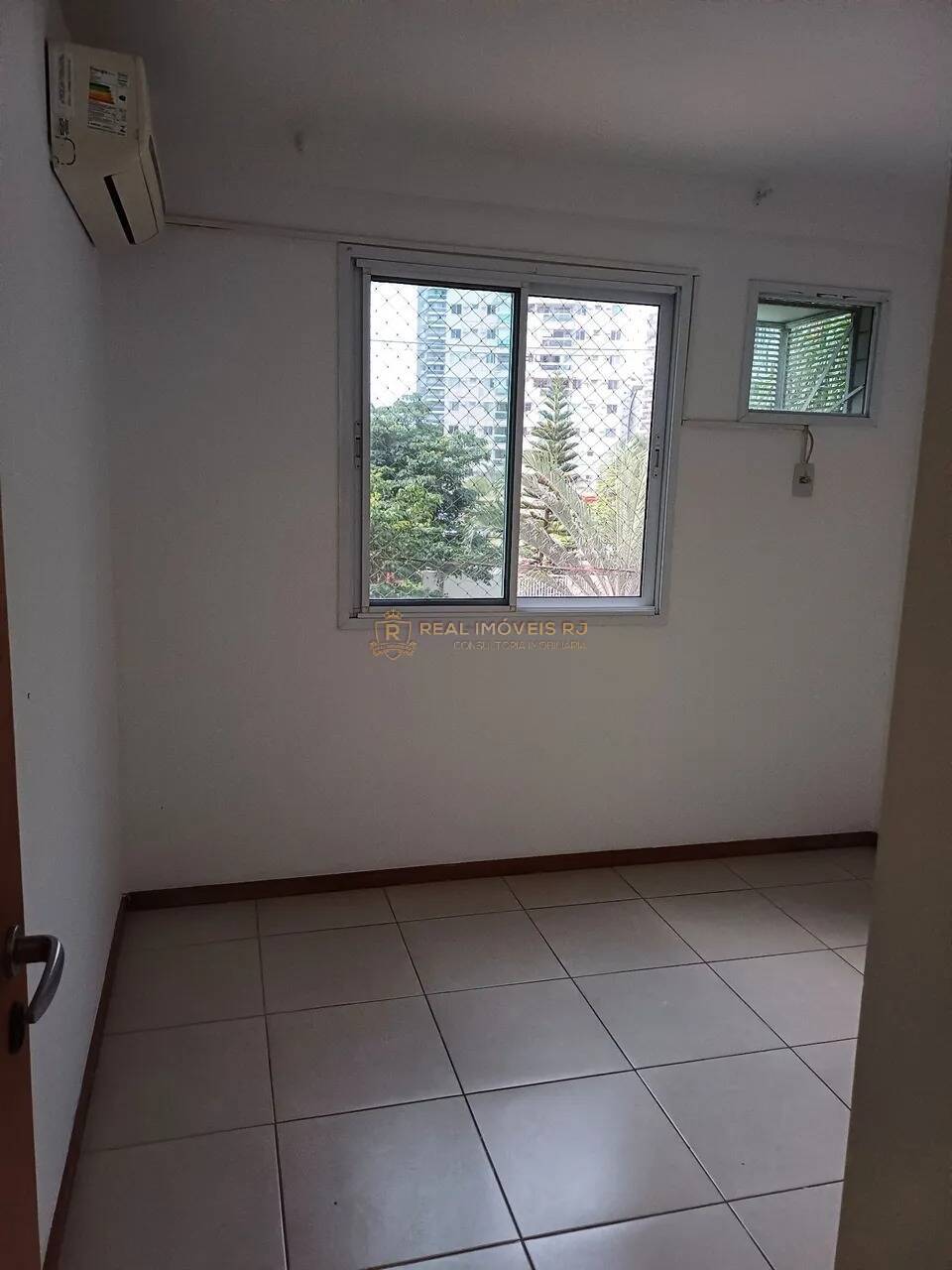 Apartamento à venda com 3 quartos, 80m² - Foto 5