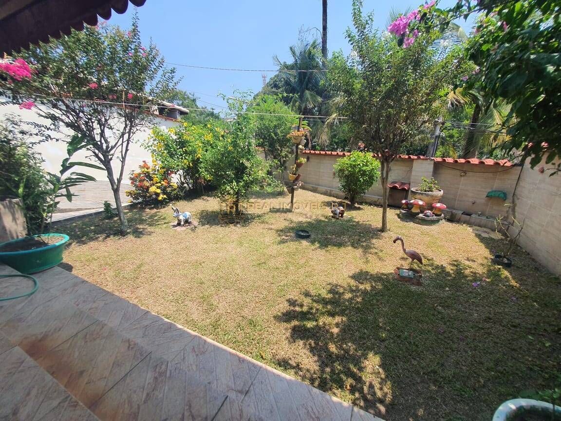 Casa à venda com 4 quartos, 326m² - Foto 2