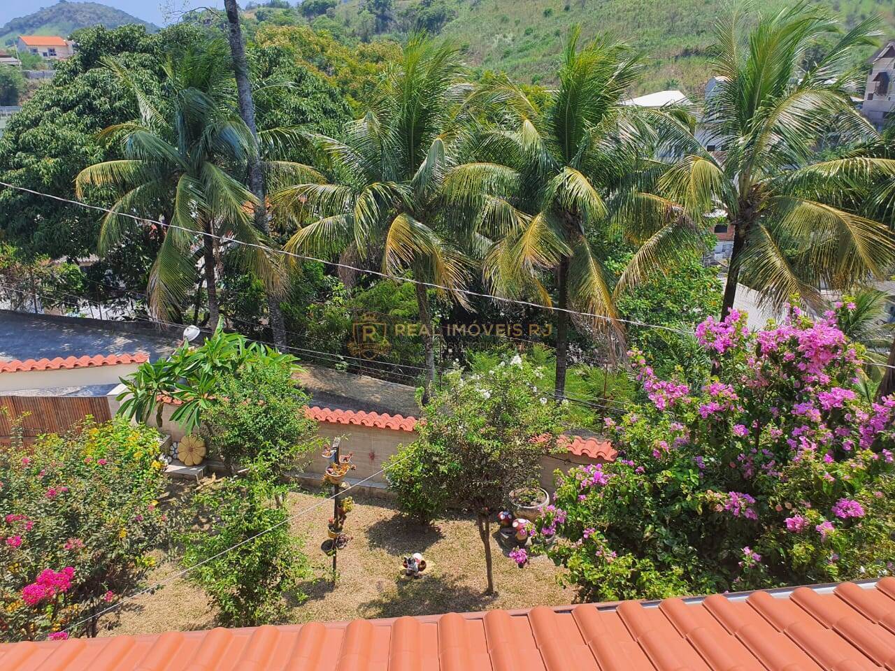 Casa à venda com 4 quartos, 326m² - Foto 7