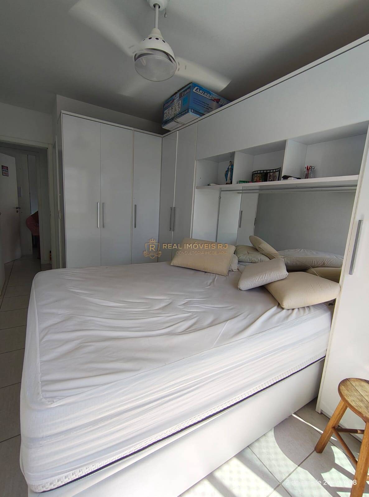 Apartamento à venda com 3 quartos, 85m² - Foto 11